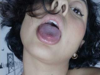 HoneyAlexa69 - Sexe cam en vivo - 18034018