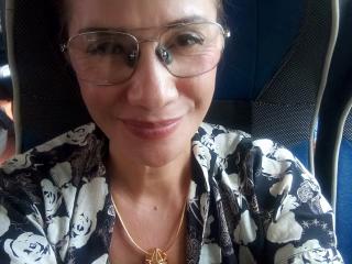 MatureDominique - Sexe cam en vivo - 18034518