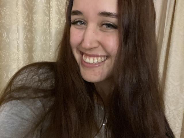 Mallenia - Live sex cam - 18036742