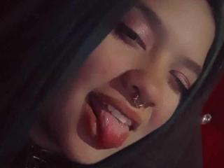 Milenie - Live sex cam - 18039430