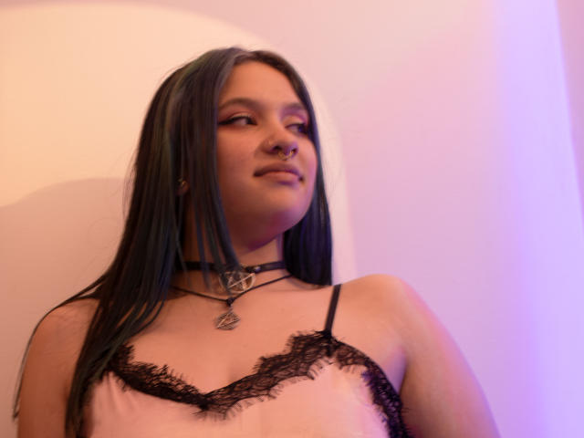 Milenie - Live porn &amp; sex cam - 18039494