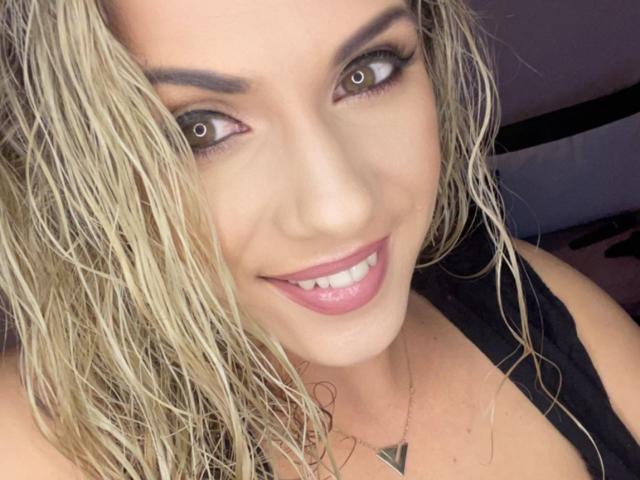 LucilleXSugar - Live porn &amp; sex cam - 18039822