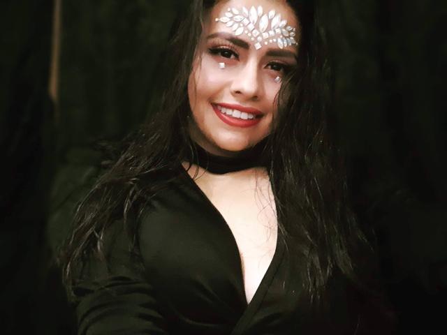 BellaSmithX69 - Live porn &amp; sex cam - 18042458