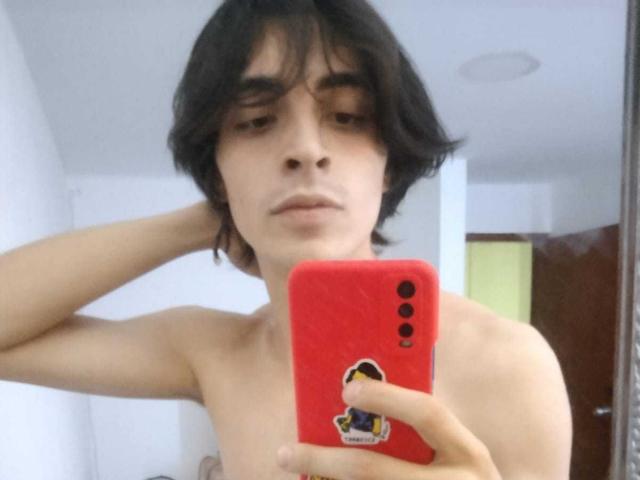 MikeHunter - Live porn &amp; sex cam - 18043222