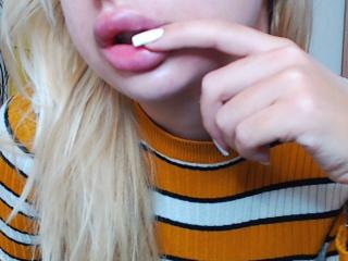 MignonneLina - Sexe cam en vivo - 18044914