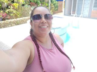 AdelineLox - Live porn &amp; sex cam - 18047190