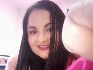 MeganBoobsx - Live sex cam - 18047610