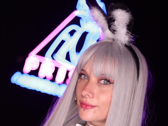 CharlotteBeker - Live porn &amp; sex cam - 18048390