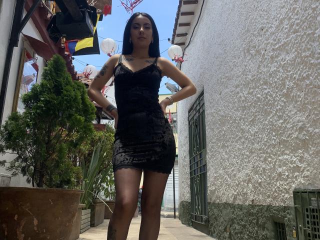 SarahLuna - Live porn &amp; sex cam - 18049238