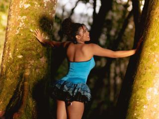 BrunetteMadelyn - Live porn &amp; sex cam - 18049538