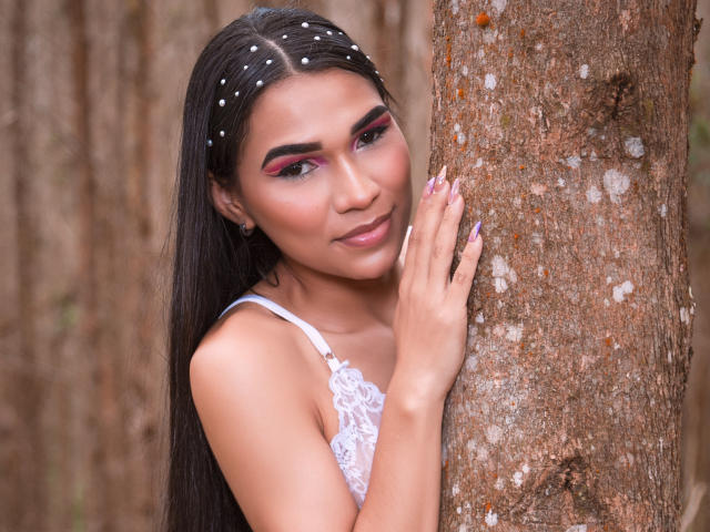 KistieCoopert - Sexe cam en vivo - 18056126