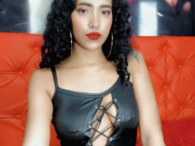 EmmaDonnovan - Live sex cam - 18056878