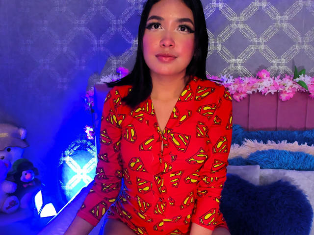 HallyColleman - сексуальная веб-камера в реальном времени - 18060262