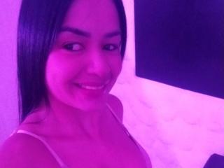 FloraJames - Live porn &amp; sex cam - 18061190