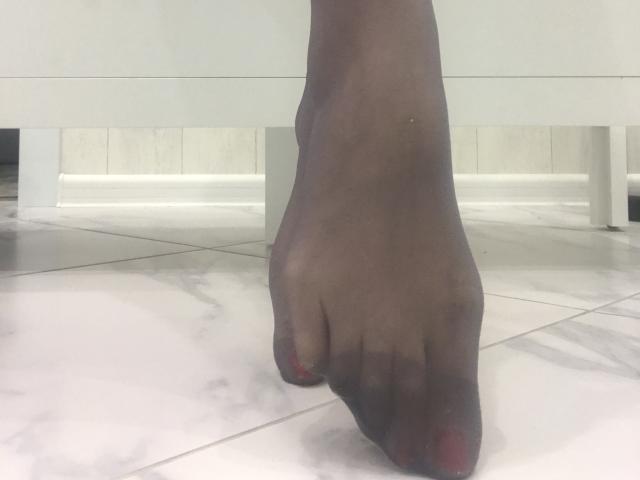 MatureNelly - сексуальная веб-камера в реальном времени - 18061990