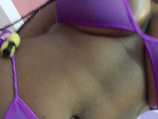 KathieJones - Sexe cam en vivo - 18063858