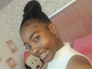 KathieJones - Sexe cam en vivo - 18063866