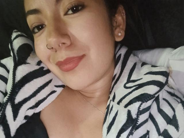 AbbieStones - Camera khiêu dâm &amp; quyến rũ trực tiếp - 18064802