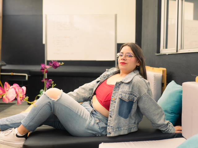 MeliiEvans - Camera khiêu dâm &amp; quyến rũ trực tiếp - 18065274