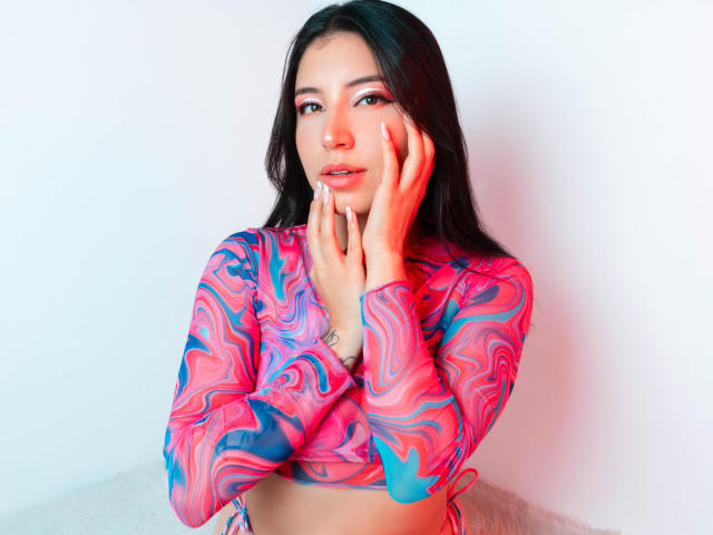 LorenDiaz - сексуальная веб-камера в реальном времени - 18066222