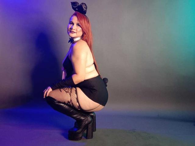 ManuelaTompson - Live porn &amp; sex cam - 18066702