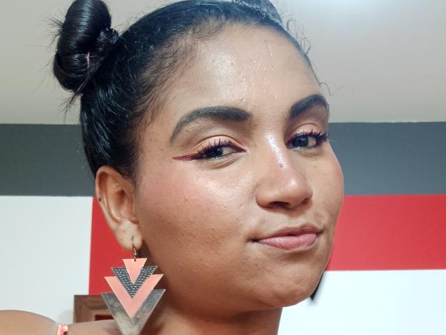 SalomeSexxy - Sexe cam en vivo - 18069198