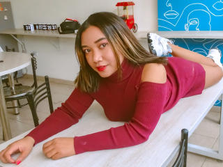 LucyWetWm - Live porn &amp; sex cam - 18071562