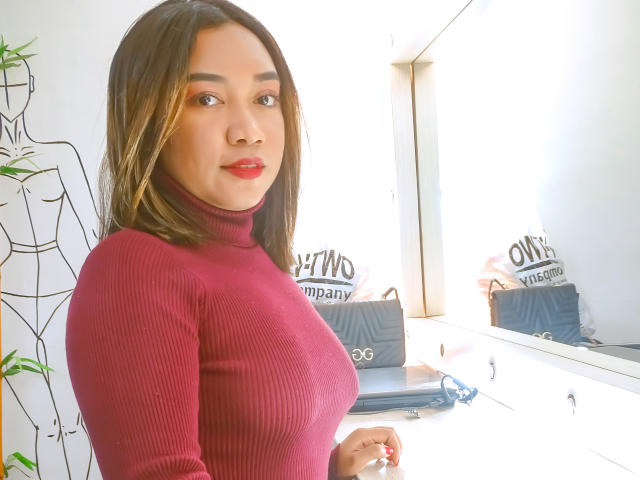 LucyWetWm - Live porn &amp; sex cam - 18071798