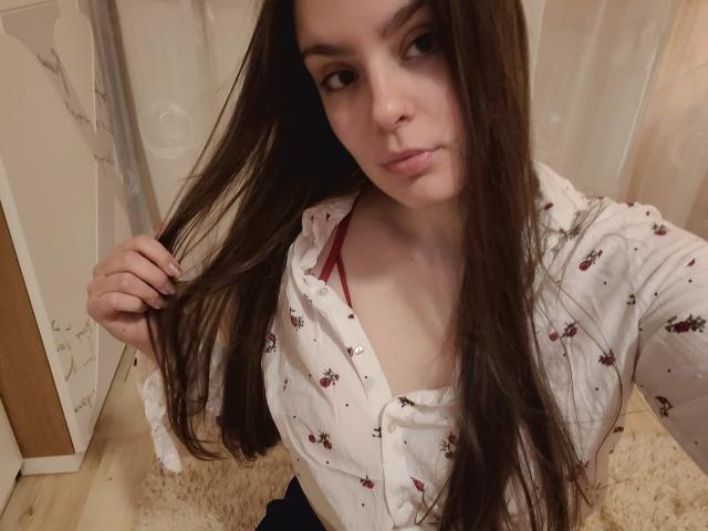 EroticLivia - Live porn &amp; sex cam - 18074492