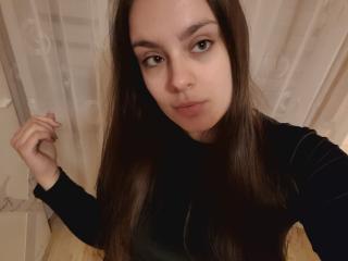 EroticLivia - Élő pornó és szexkamera - 18074507