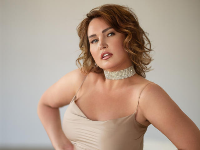 LizzyMoor - Live sex cam - 18075778