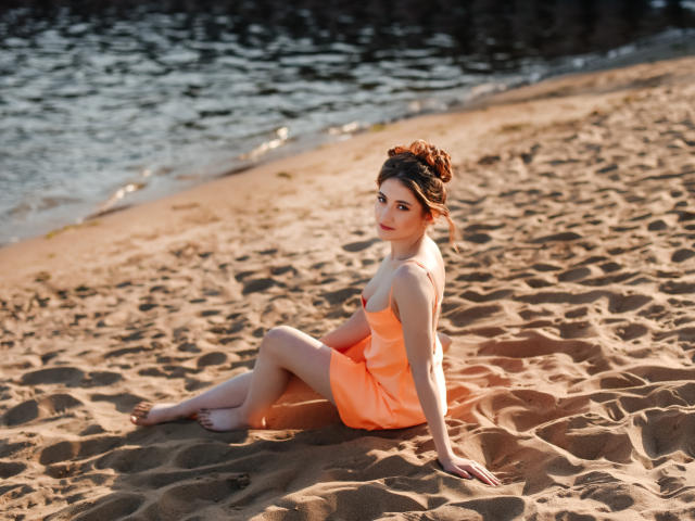 RosettaCavalli - Live porno og sexkamera - 18075982