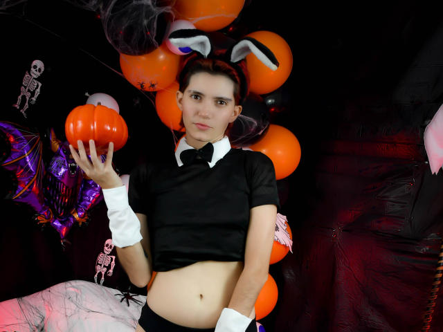 AronRox69 - Live porn &amp; sex cam - 18077362