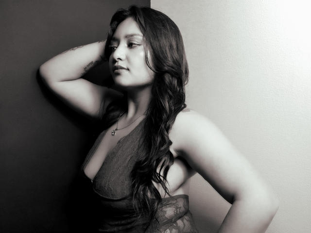 ShairaFort - Live porn &amp; sex cam - 18077866