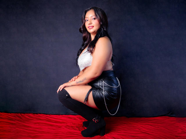 ShairaFort - Live porn &amp; sex cam - 18077930