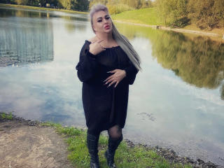 DinahOlivie - Live porn &amp; sex cam - 18079130