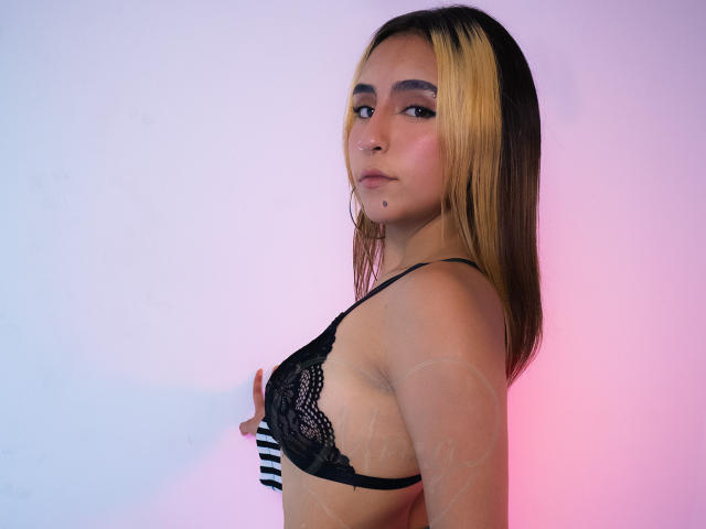 MaveParks - Live porno og sexkamera - 18079334