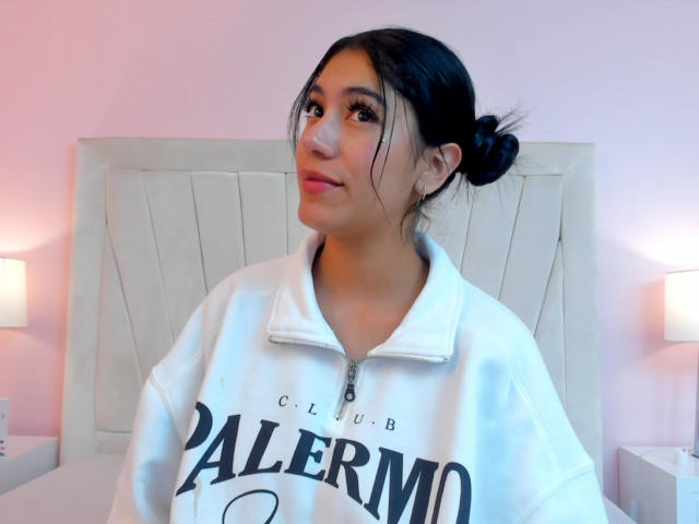 NikyPierce - Live porn &amp; sex cam - 18080298