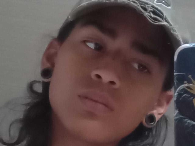 BrandonBlack - Live porn &amp; sex cam - 18082882