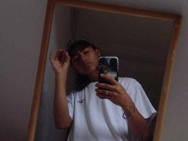 BrandonBlack - Live porn &amp; sex cam - 18082918