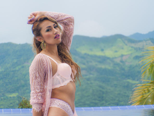 HelenMadisson - פורנו בשידור חי ומצלמת סקס - 18084910