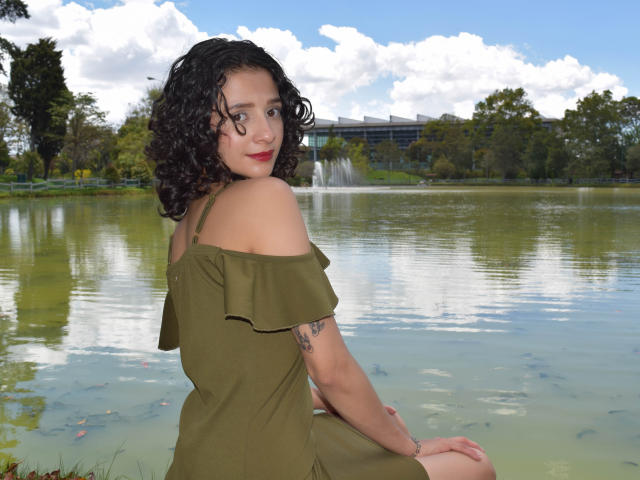 AshlyRogers - Live porn &amp; sex cam - 18087098