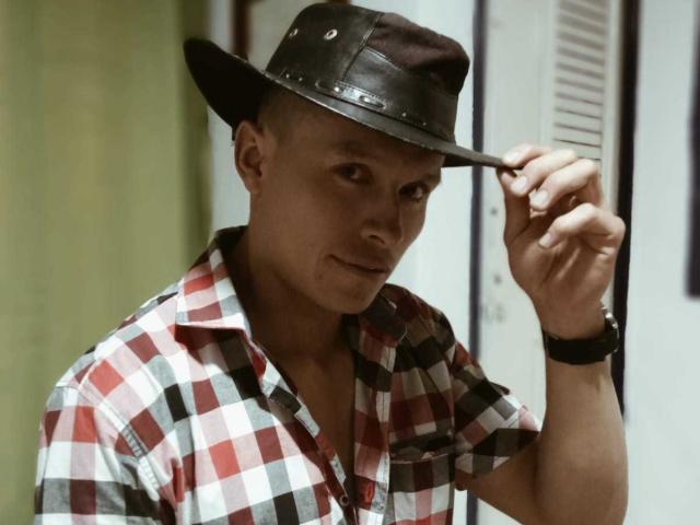 MathiasCortez - Live porn &amp; sex cam - 18087946