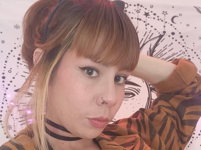 NicolleR - Sexe cam en vivo - 18091054