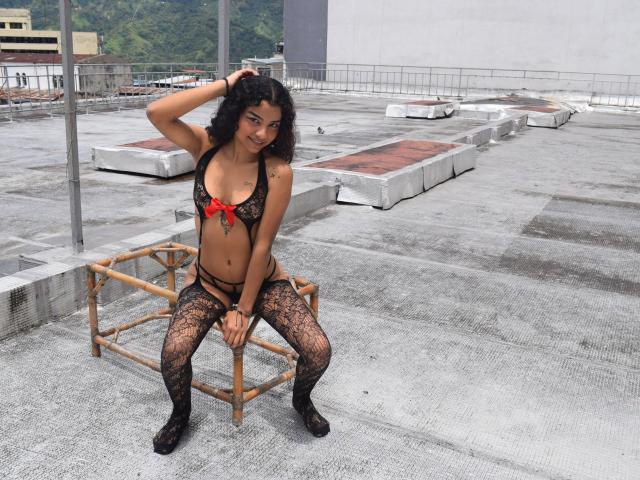 LunaTaiylor - сексуальная веб-камера в реальном времени - 18094146