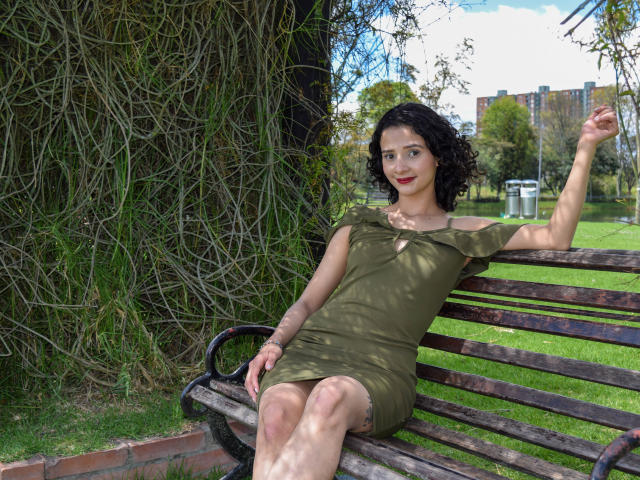 AshlyRogers - ライブポルノ&amp;セックスカム - 18094542