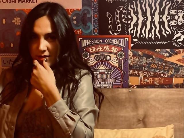 AnnaDutton - Live porn &amp; sex cam - 18099306