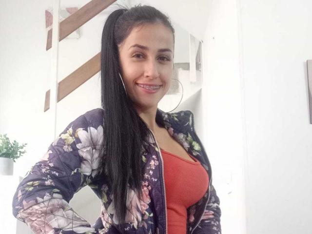 Sylviee - Sexe cam en vivo - 18099790