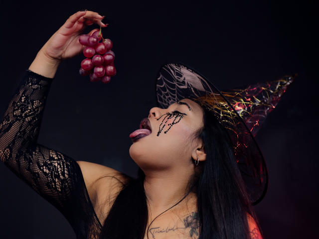 TriniShely - Live porn &amp; sex cam - 18102054