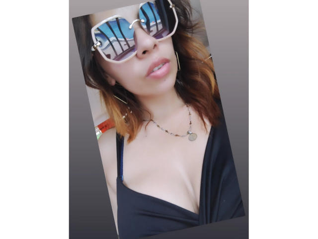 VioletaStone - Live porn &amp; sex cam - 18102254